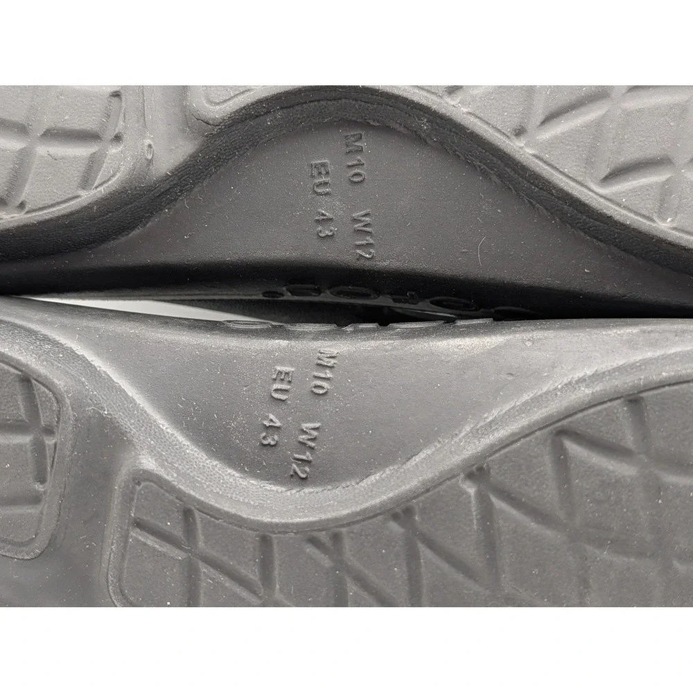 OOFOS OOriginal Thong Sandal Black Mens 10 Womens 12 Recovery Flip Flops EU 43